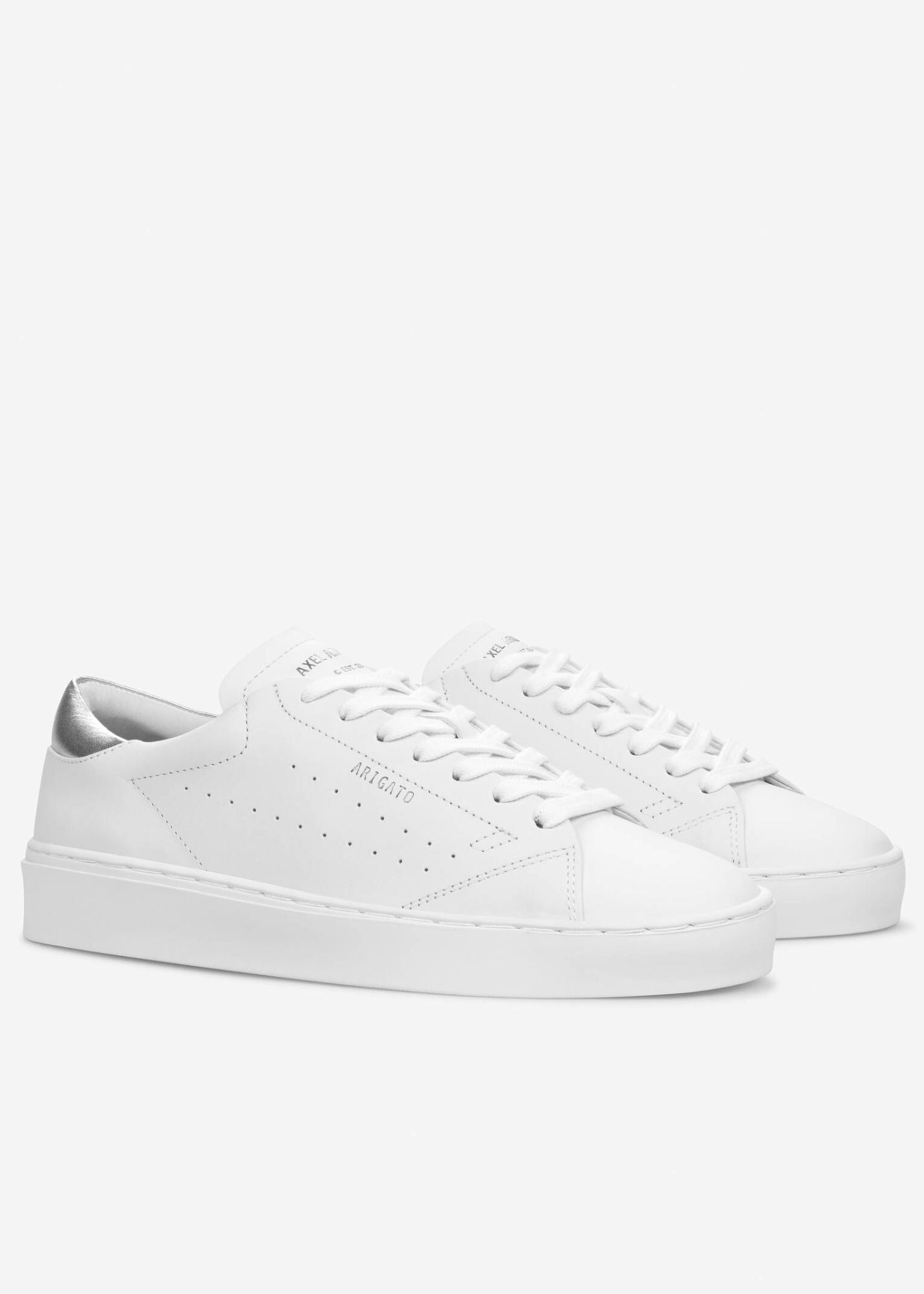 Court Sneaker-Off-White/Silver