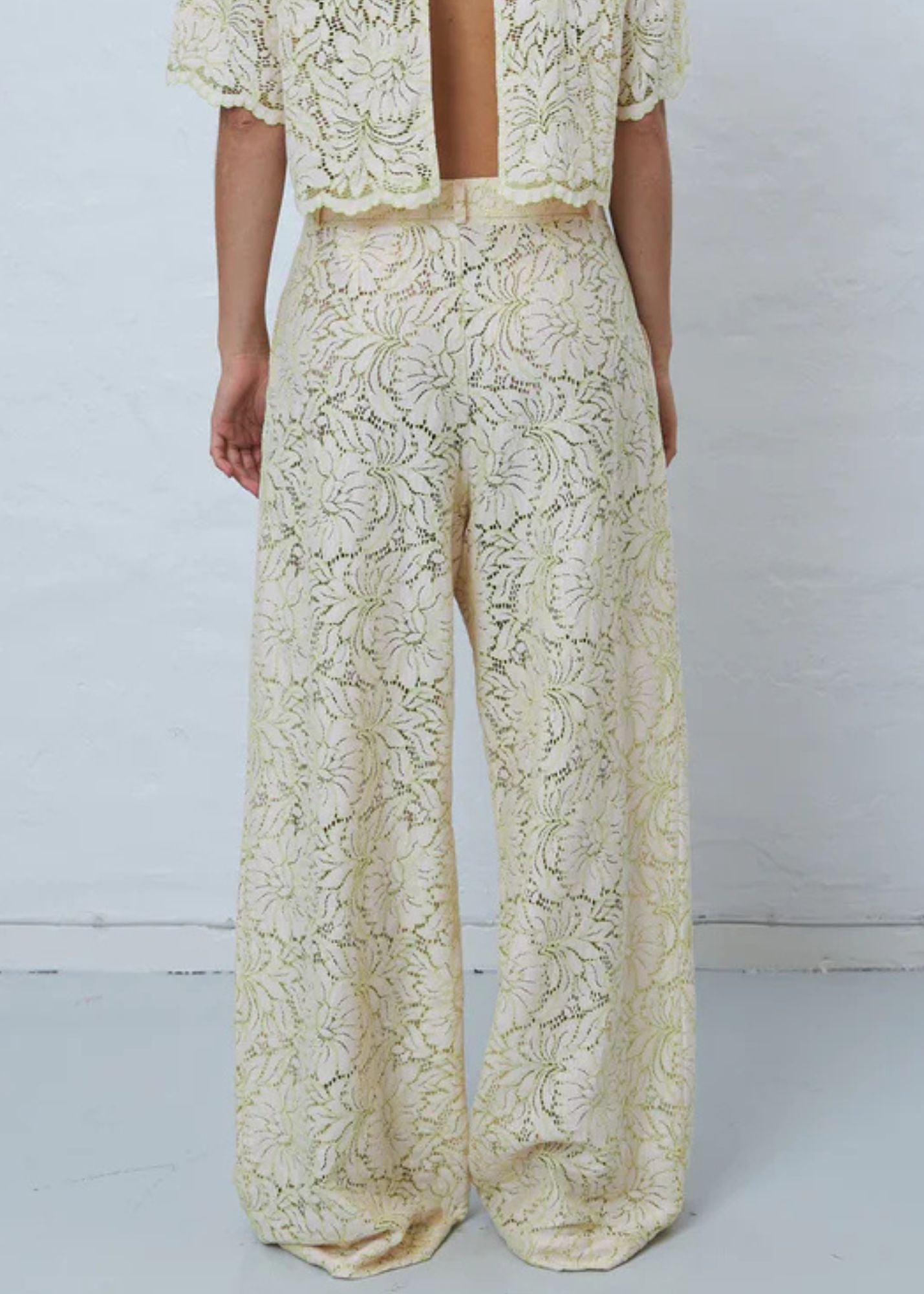 Delicate Lace Flared Pant-Vanilla/Tea Green Flowers