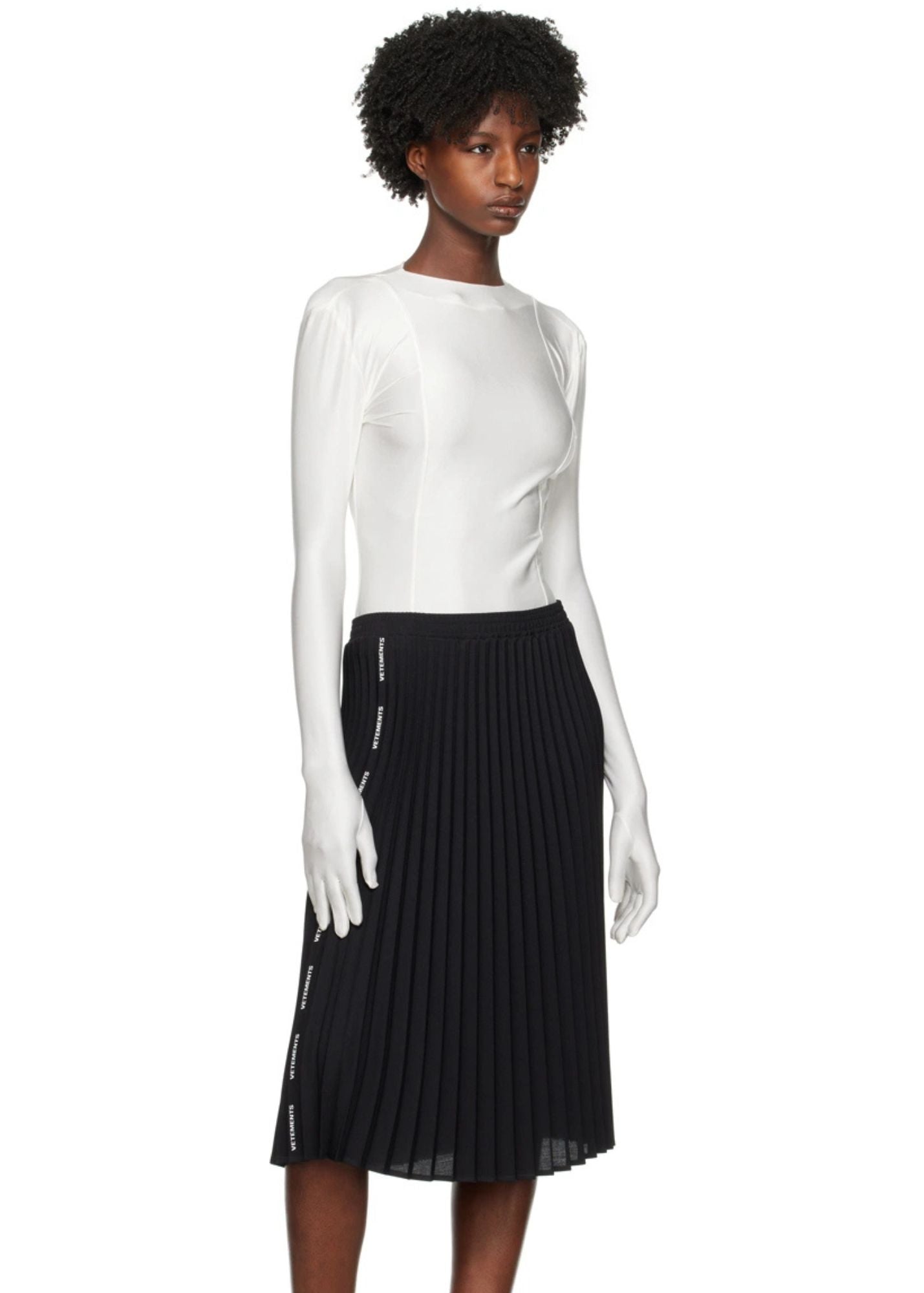 Pleated Midi Skirt-Black