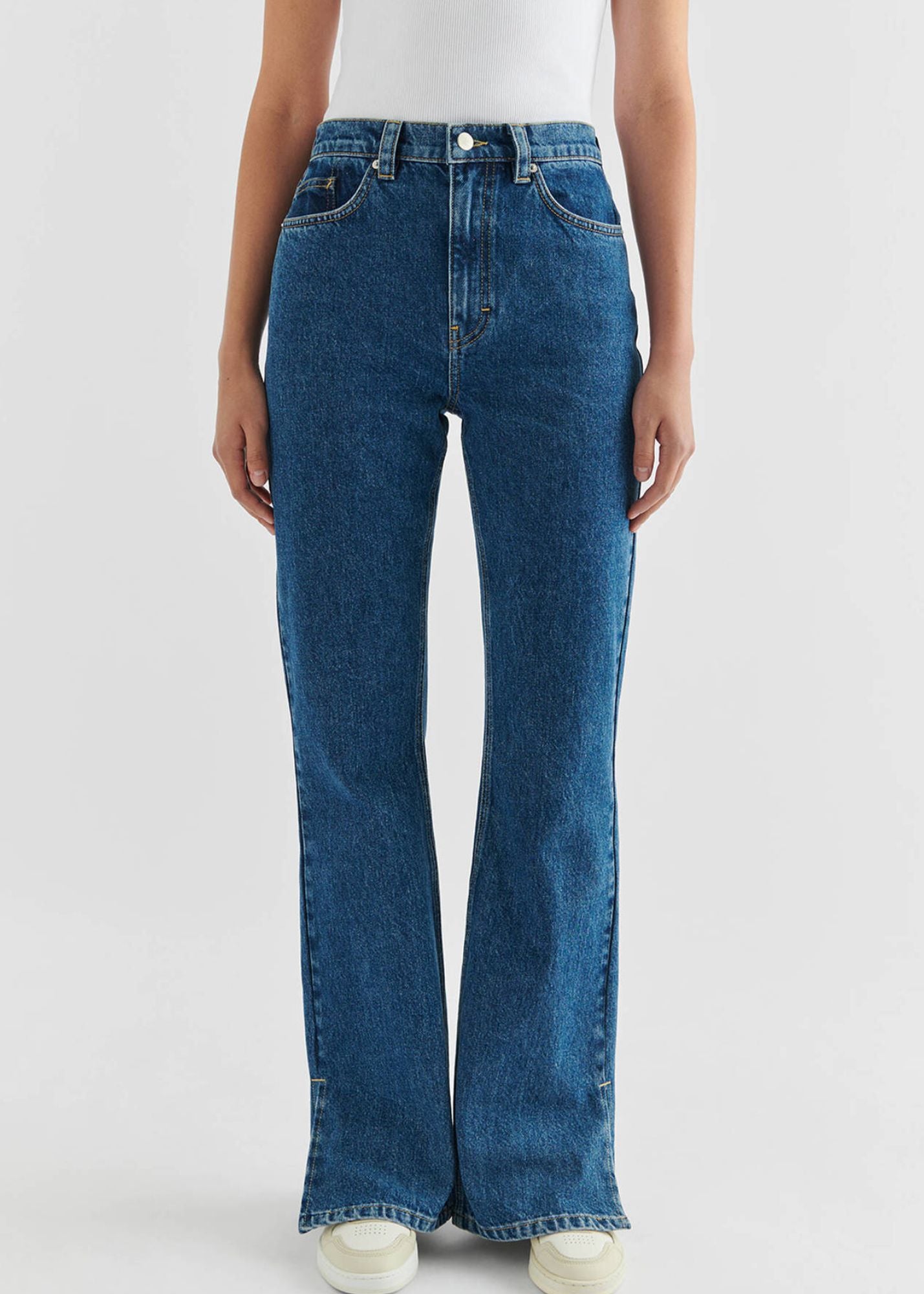 Ryder Flared Jeans-Mid Blue