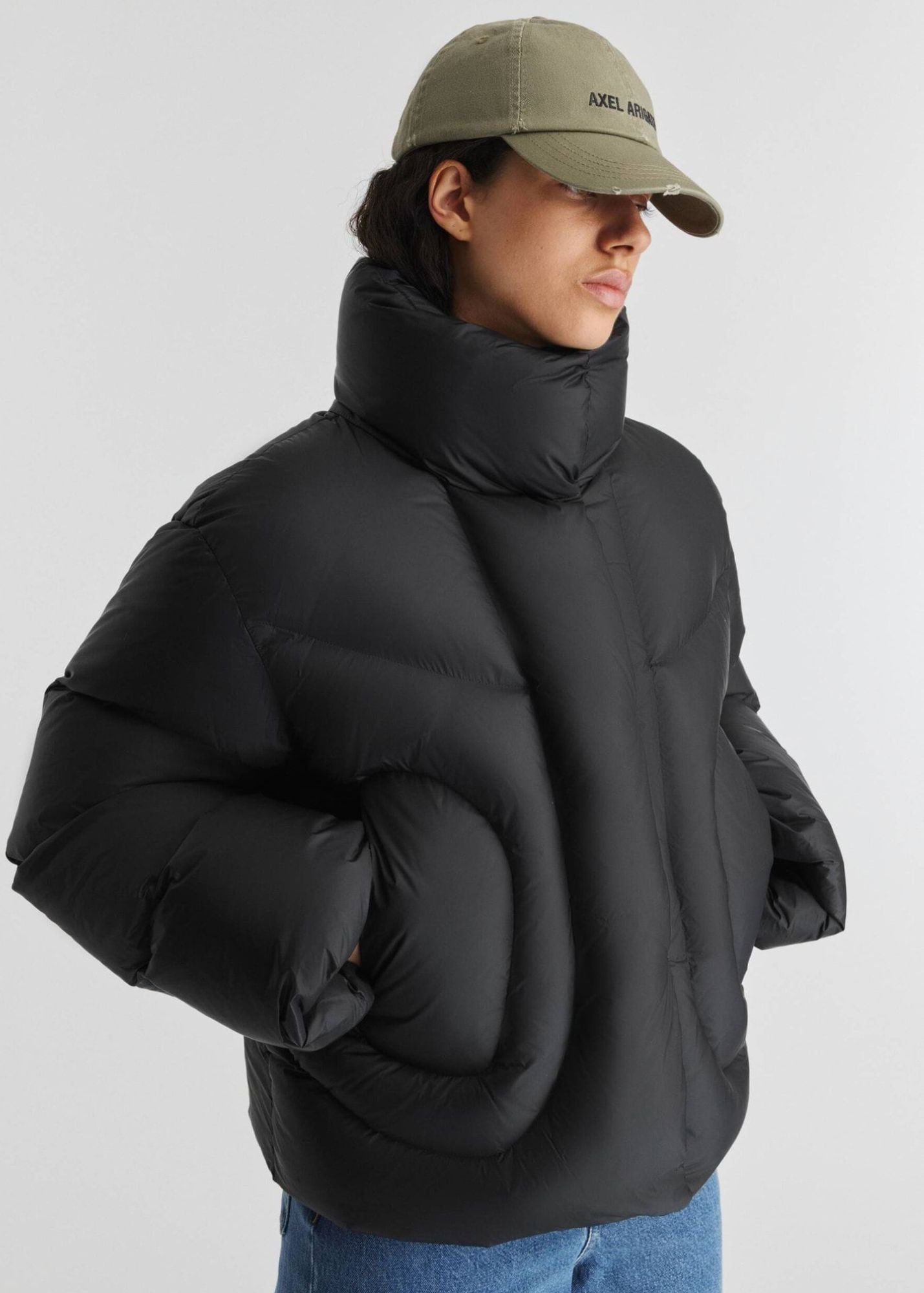 Puff Puff Jacket-Black