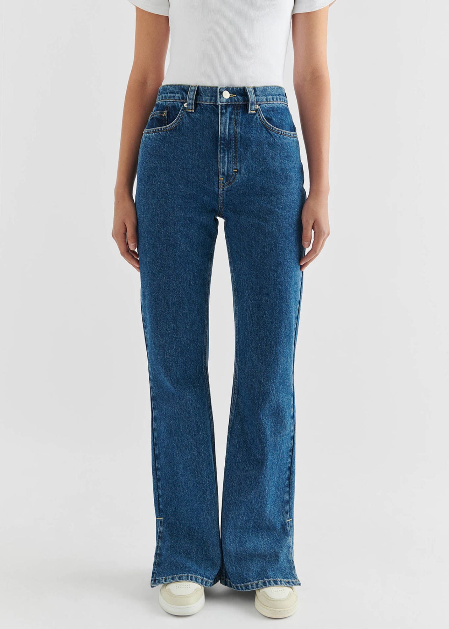 Ryder Flared Jeans-Blue