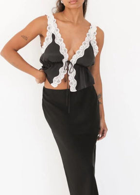 Lady Lace Top-Tuxedo